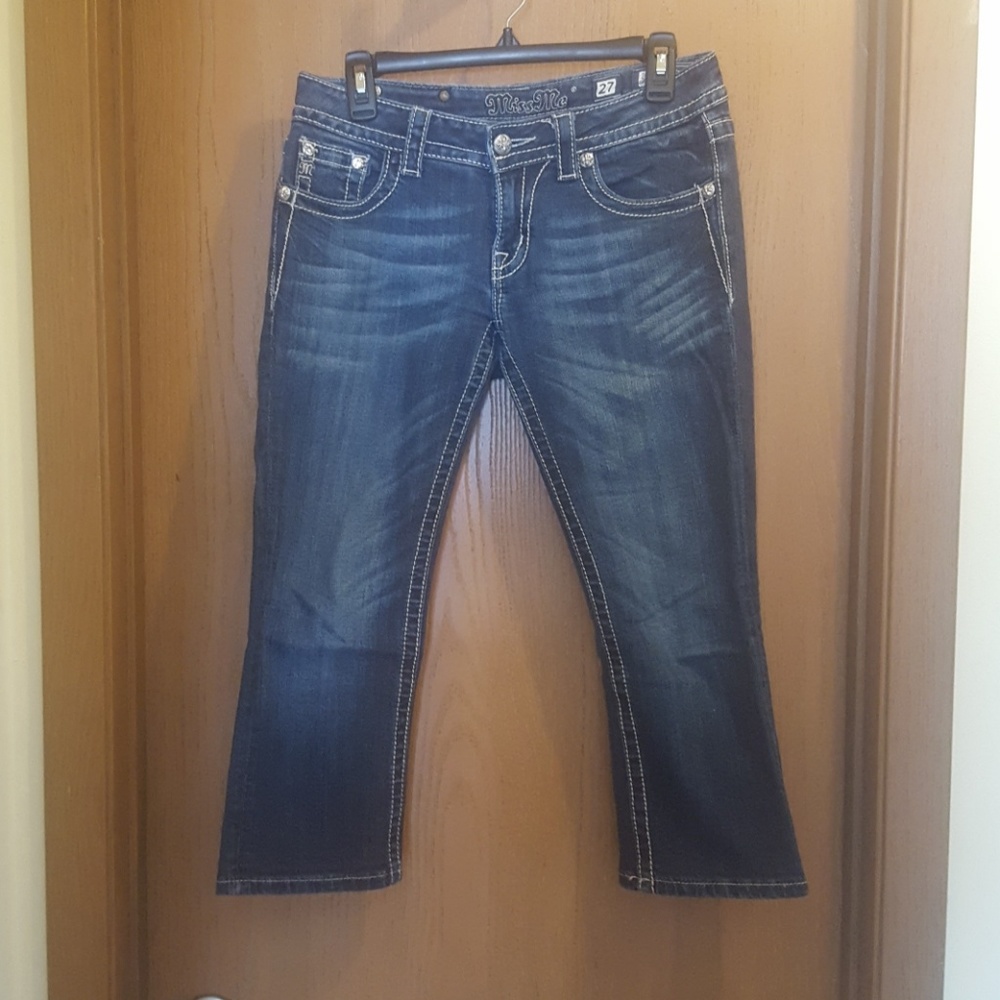Miss Me Capris Size 27